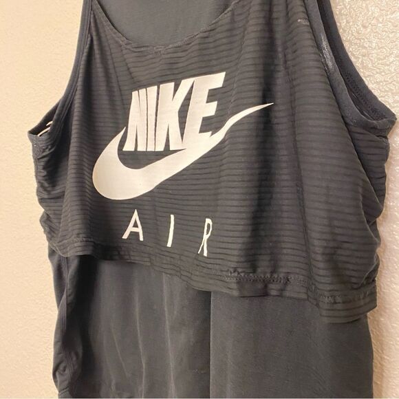 Nike Womens Air GX Dri Fit Tank AT7950-010 layered mesh running top black M - Picture 4 of 9